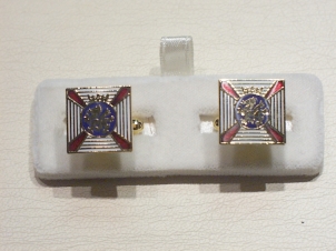 Duke of Edinburgh Regiment enamelled cufflinks - Click Image to Close